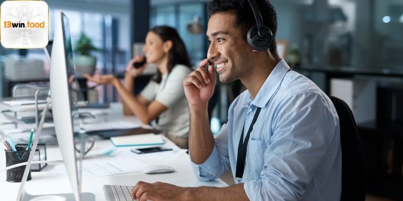 Giới thiệu hỗ trợ khách hàng & trải nghiệm người dùng